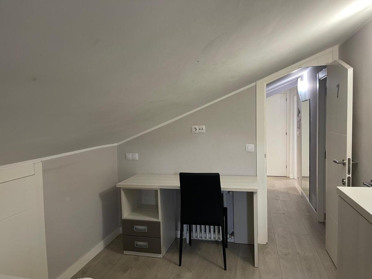 La Rosa Azul Rooms Ponferrada Ngoại thất bức ảnh