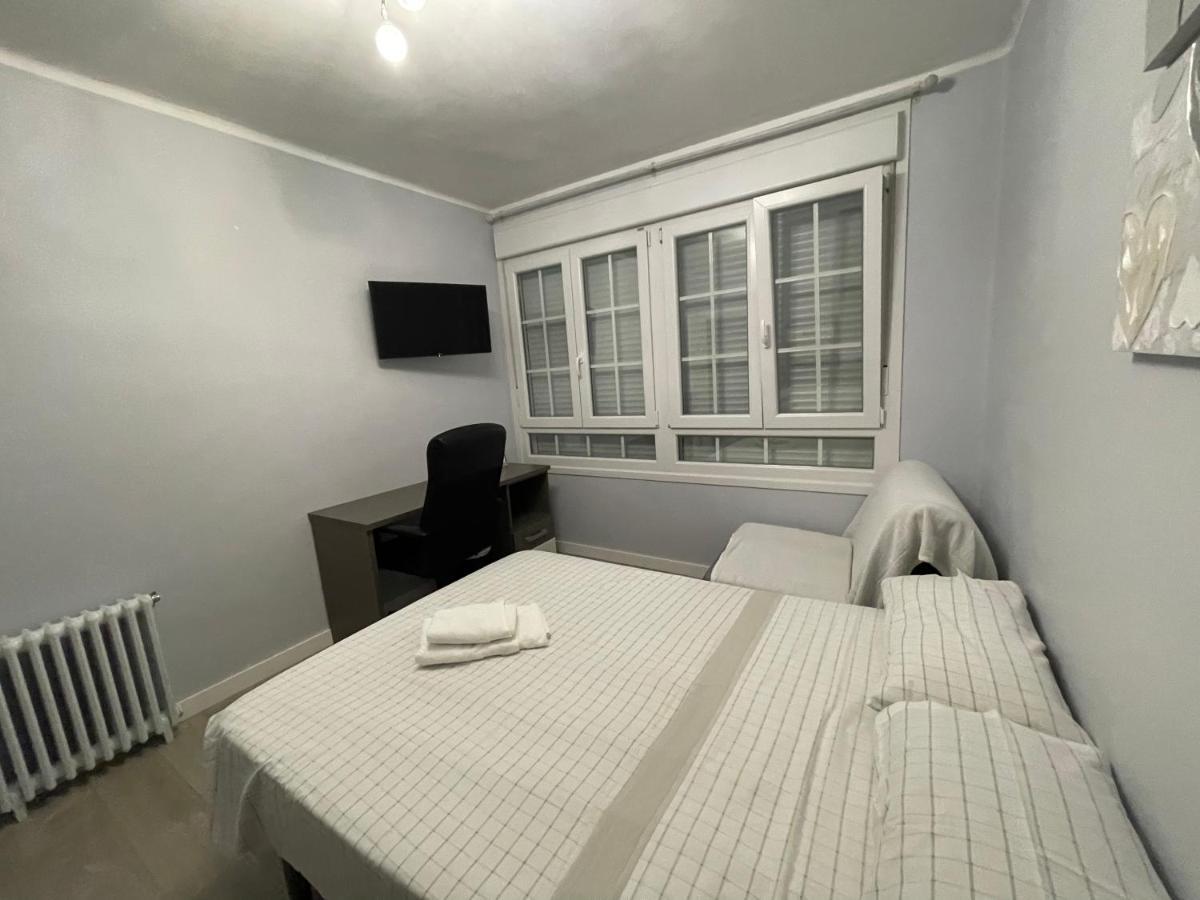 La Rosa Azul Rooms Ponferrada Ngoại thất bức ảnh