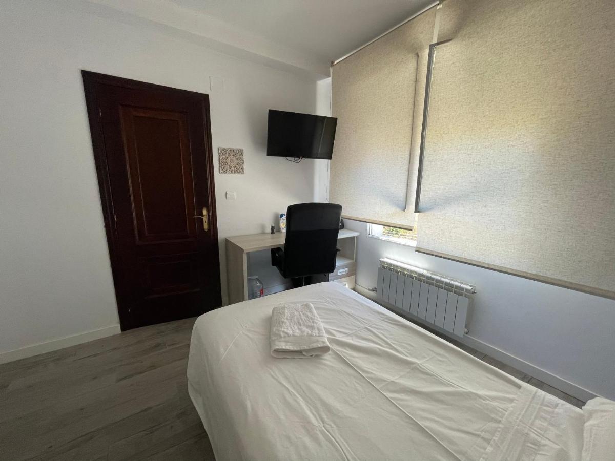 La Rosa Azul Rooms Ponferrada Ngoại thất bức ảnh